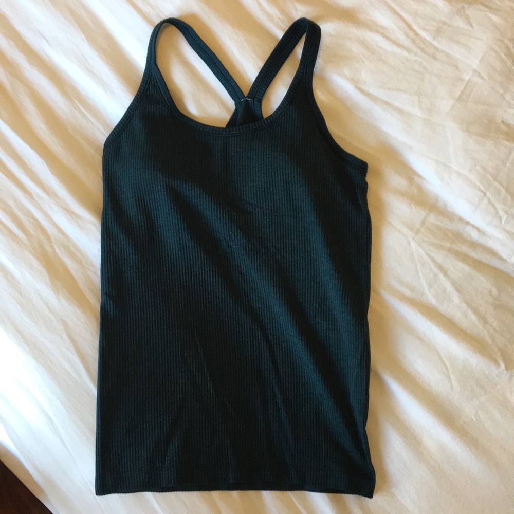 Lululemon tank
